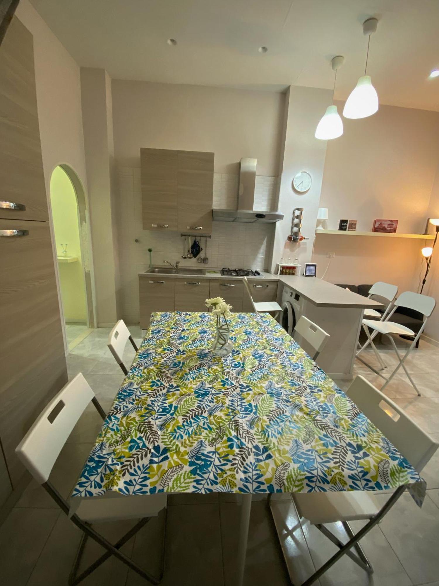 La Casa Al Centro " Vicino Al Centro Storico Di Napoli" Apartment Ngoại thất bức ảnh